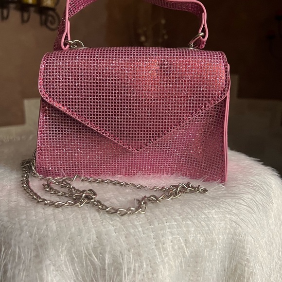 NWOT- CUTE LITTLE PINK GLITTER EVENING BAG. - Picture 1 of 9